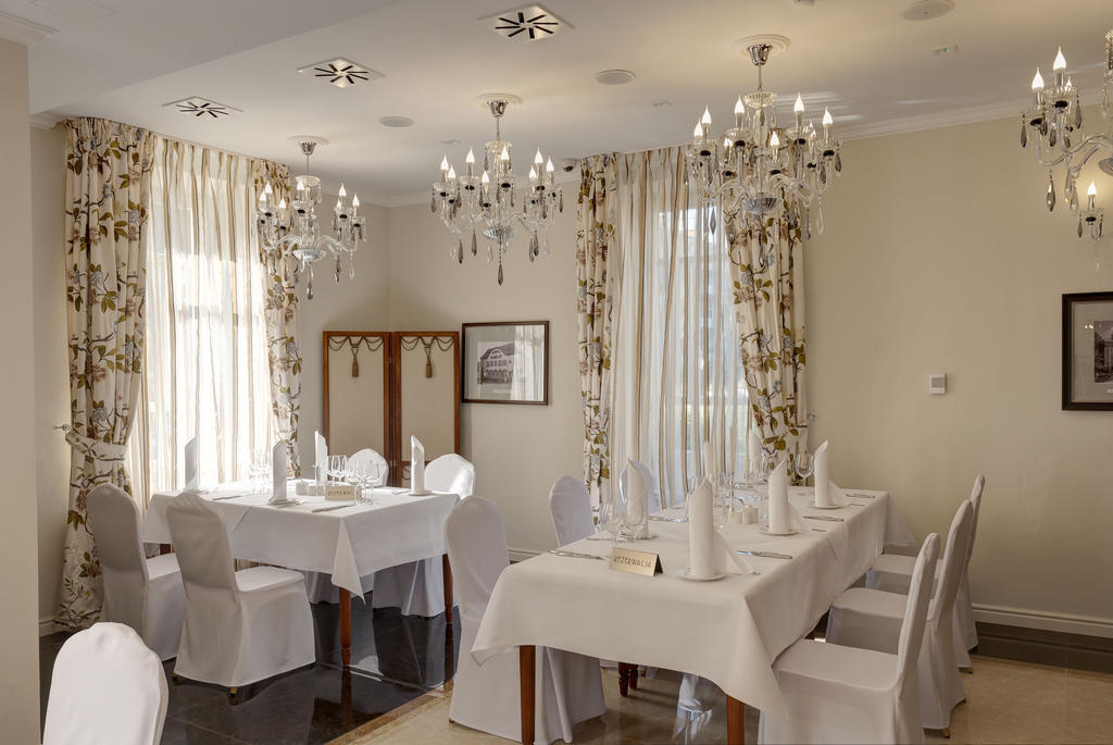 קילצה Hotel Willa Hueta מראה חיצוני תמונה